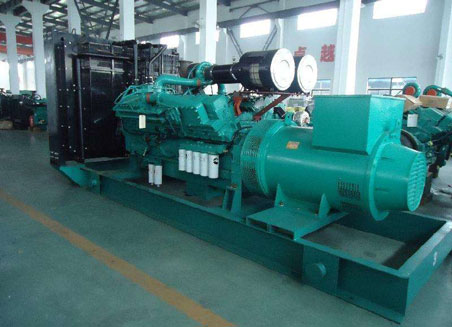 云溪800kw康明斯柴油发电机组图片 云溪800kw康明斯柴油发电机组图片